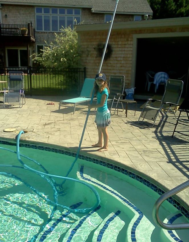 Pool vacuuming