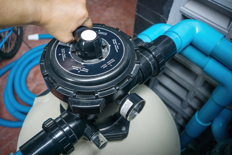 Swimming pool filter